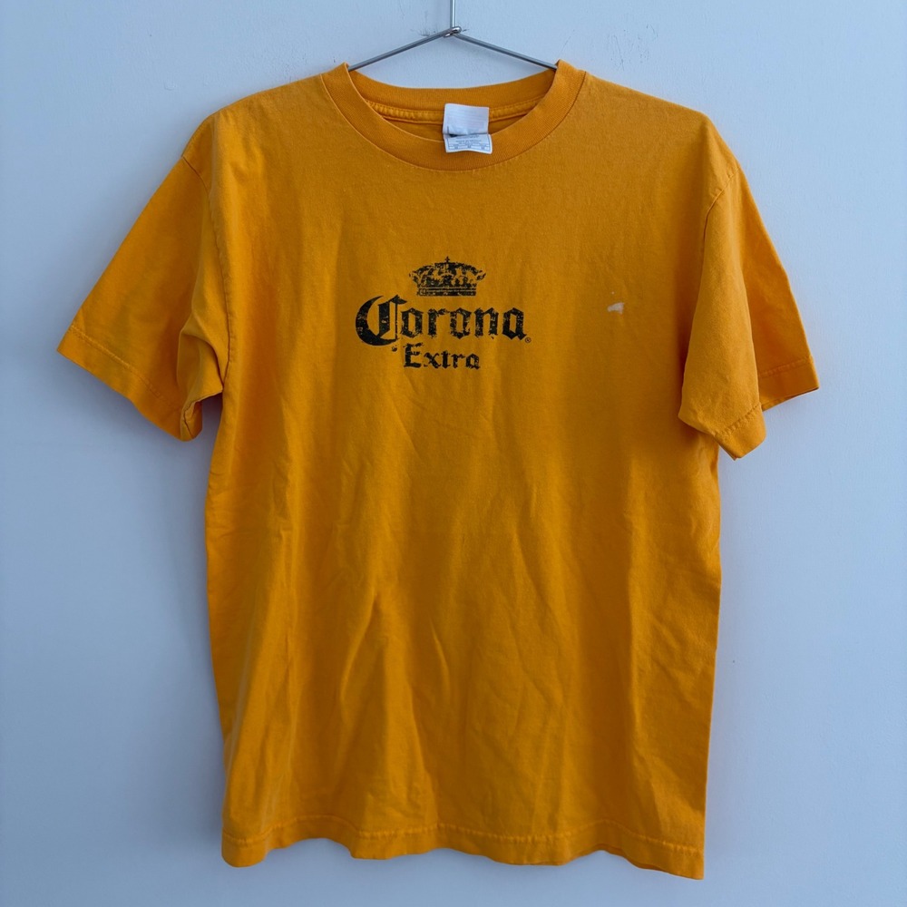 Corona Extra Cerveza Por Favor Graphic T-Shirt Yellow Mens Medium AAA